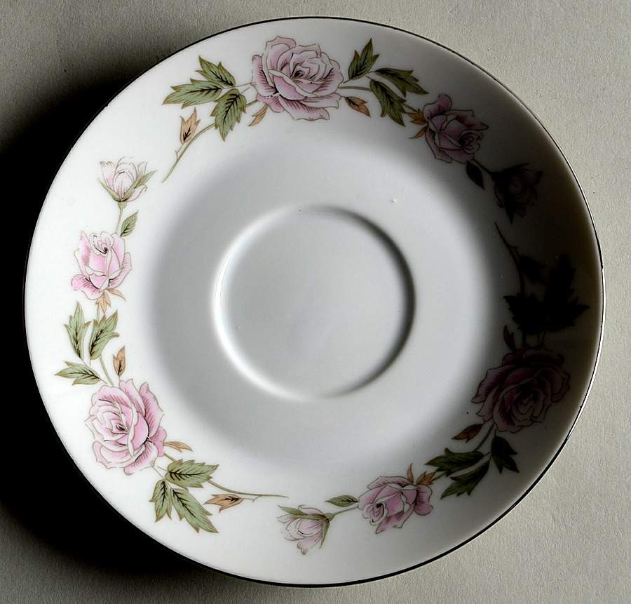 Dauphine Saucer by Nasco (Japan)-1
