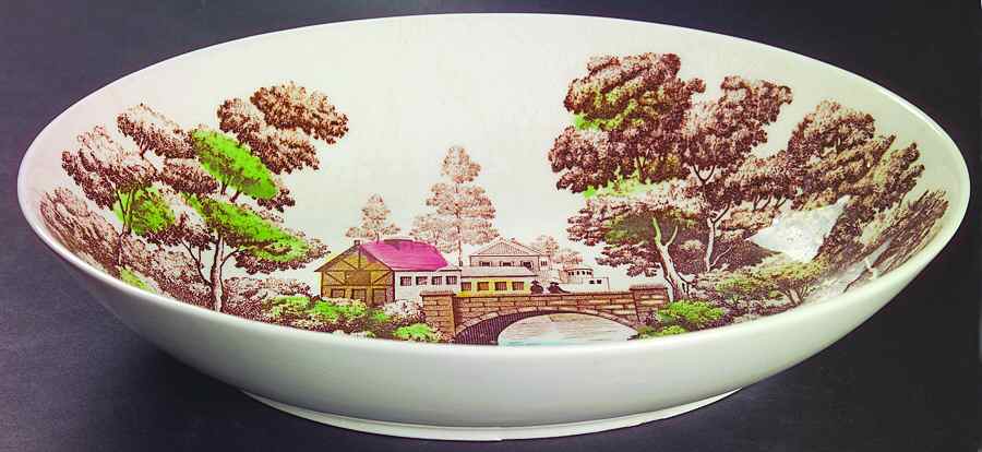 Holiday 10" Oval Vegetable Bowl by Nasco (Japan)-1