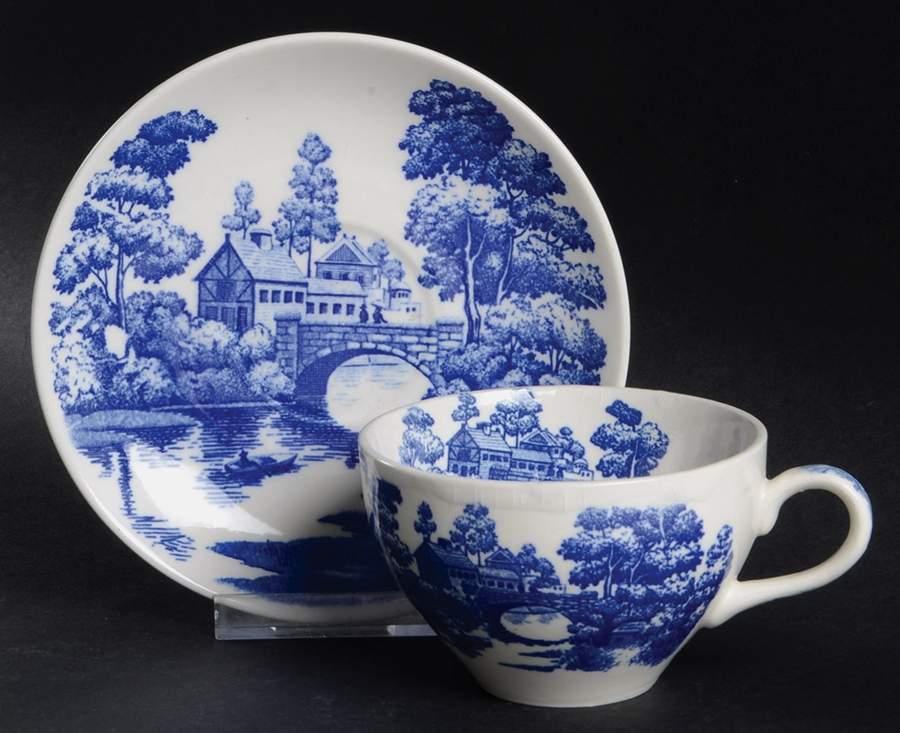 Lakeview Flat Cup & Saucer Set by Nasco (Japan)-1