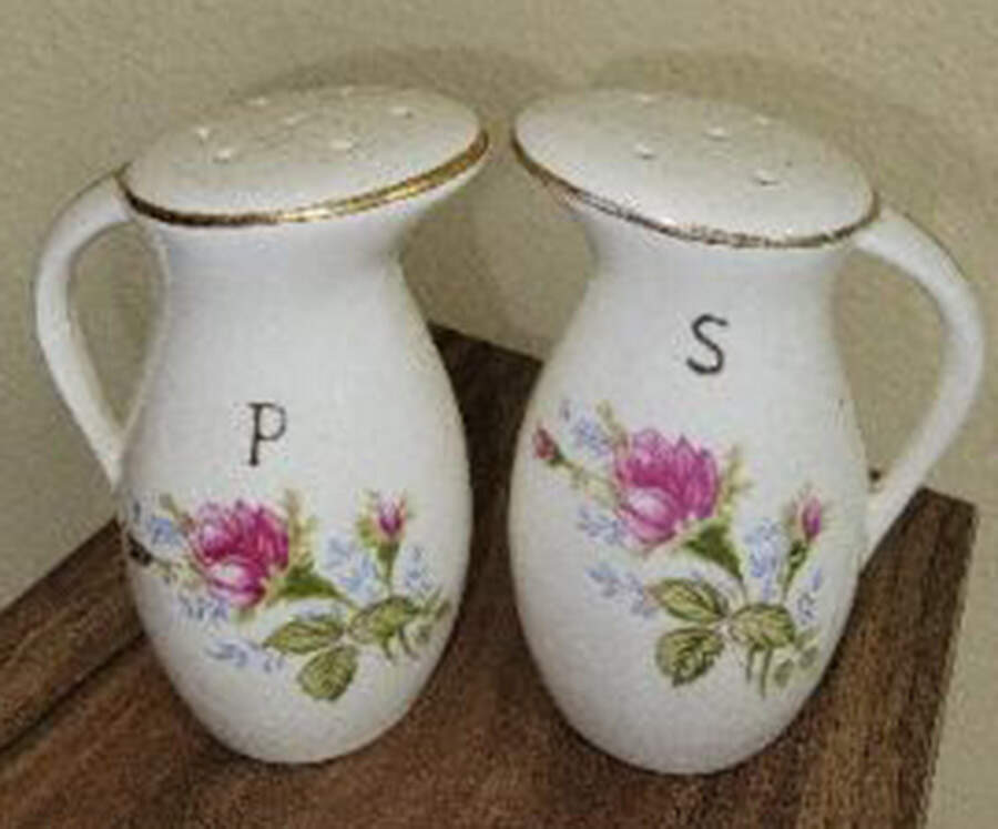 Moss Rose Handled Salt & Pepper Set by Nasco (Japan)-1