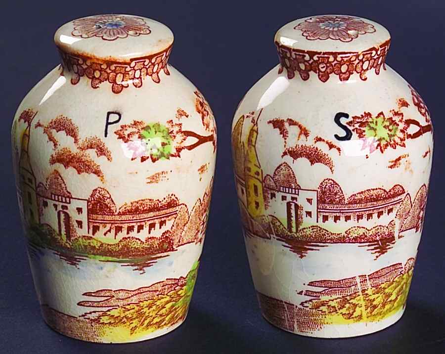 NAS2 (JAPAN) Salt & Pepper Set by Nasco (Japan)-1