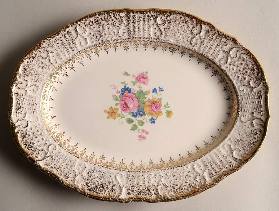 Queens Rose (Gold Filigree) 11" Oval Serving Platter by Nasco (Japan)-1