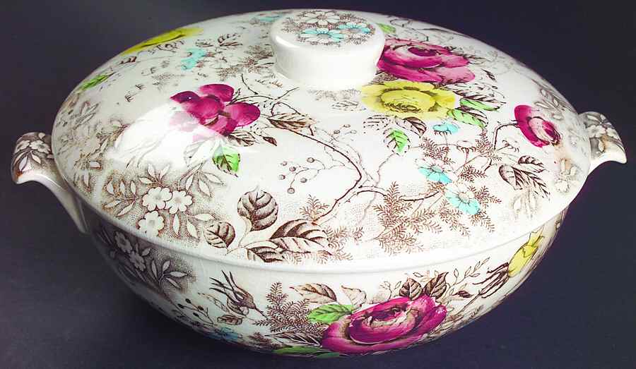 Rosevine Round Covered Vegetable by Nasco (Japan)-1