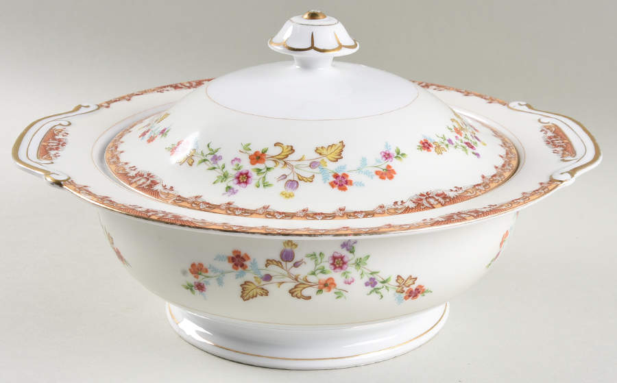 L'Automne Round Covered Vegetable by National China-1