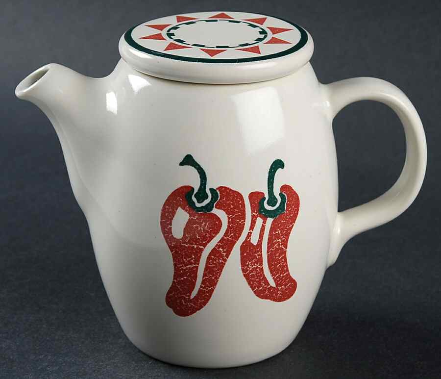 Caliente Creamer & Lid by Nancy Calhoun-1