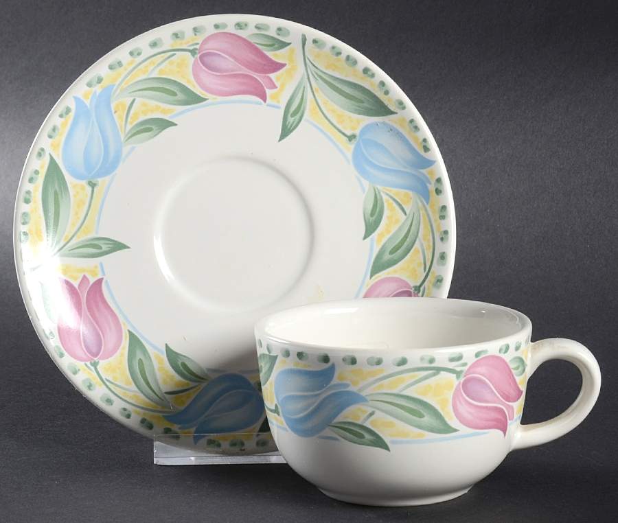 Elena Flat Cup & Saucer Set by Nancy Calhoun-1