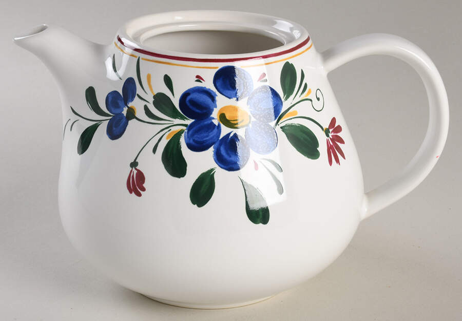 Francesca Teapot No Lid by Nancy Calhoun-1