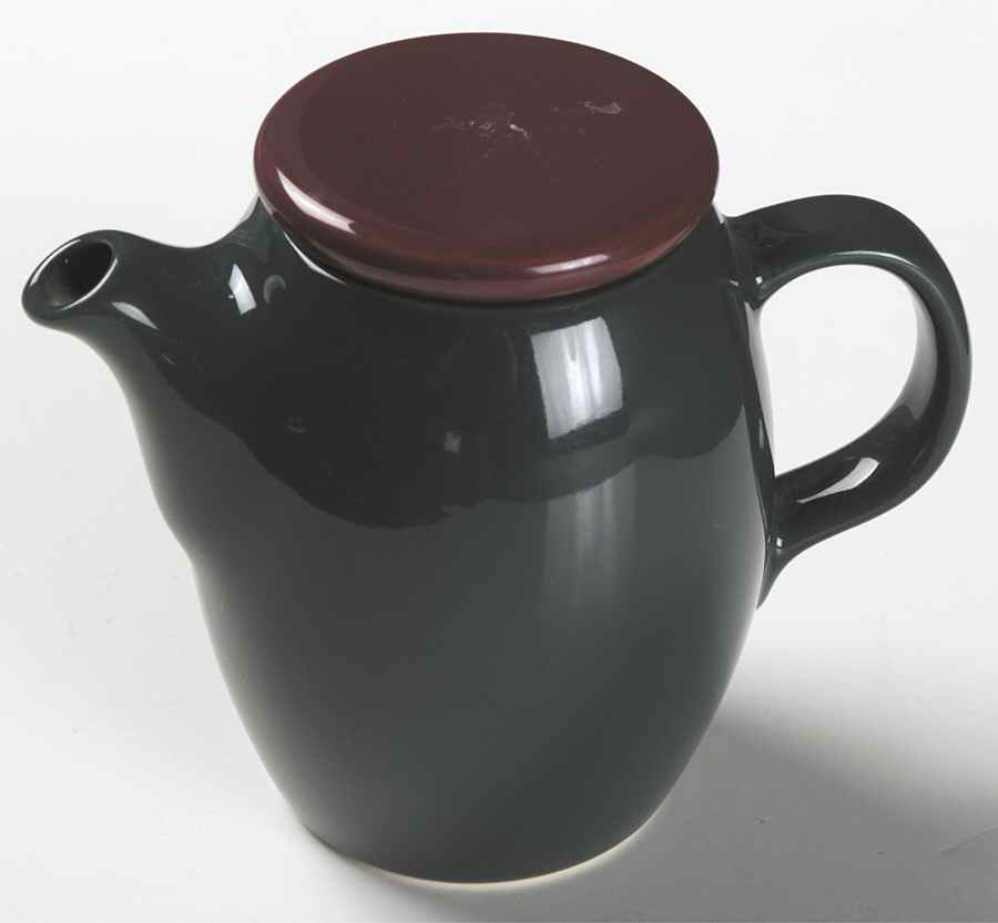 Fusions Evergreen Creamer & Lid by Nancy Calhoun-1