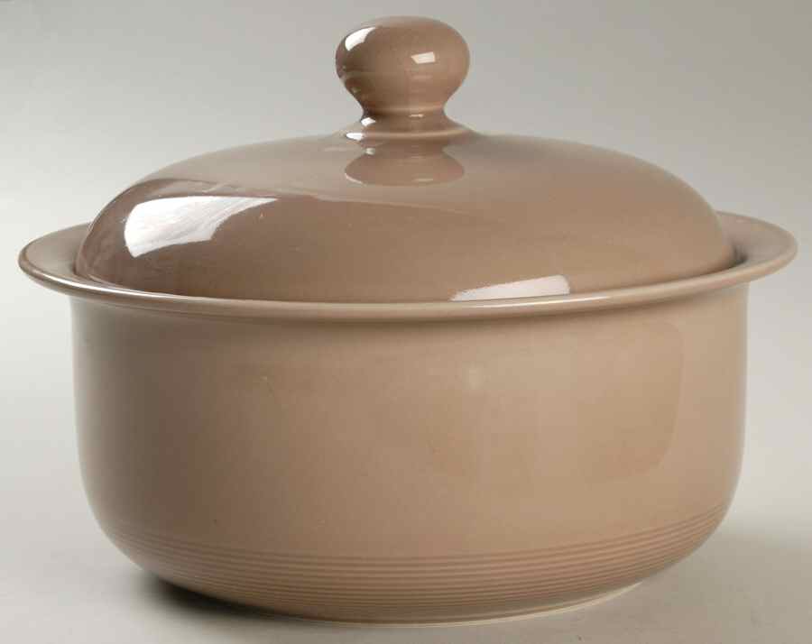 Solid Color Light Brown 2 Qt Round Covered Casserole by Nancy Calhoun-1