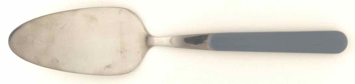 Solid Color Light Blue Pie Server with Stainless Blade by Nancy Calhoun-1