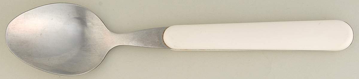 Solid Color Vanilla Place/Oval Soup Spoon by Nancy Calhoun-1