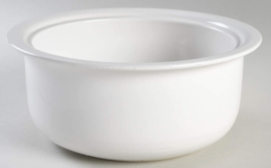 Solid Color White 2 Qt Round Covered Casserole No Lid by Nancy Calhoun-1