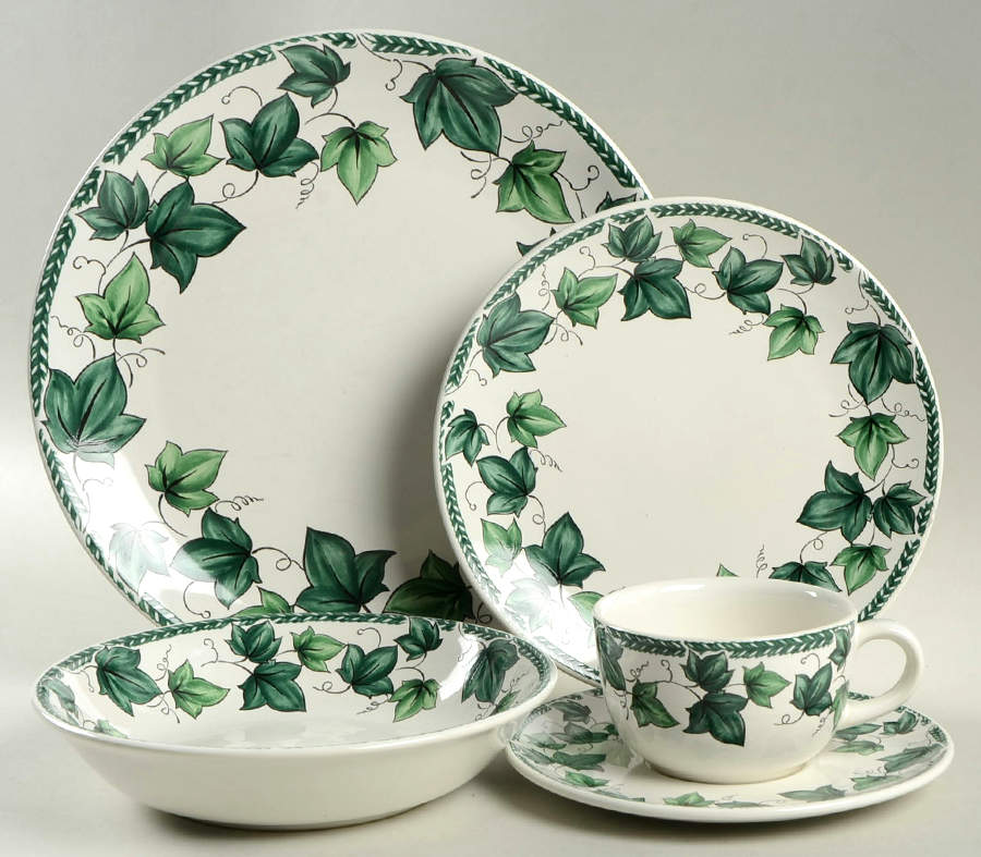 Vista Verde 5 Piece Place Setting by Nancy Calhoun-1