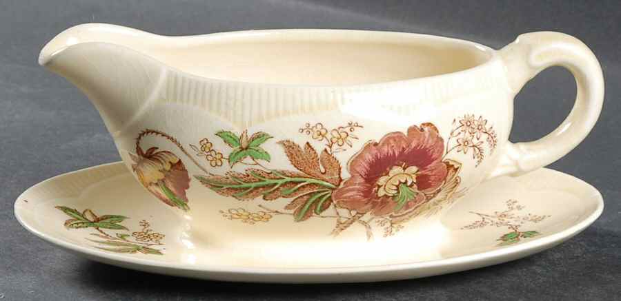 7380 Gravy Boat with Attached Underplate by Newport-1