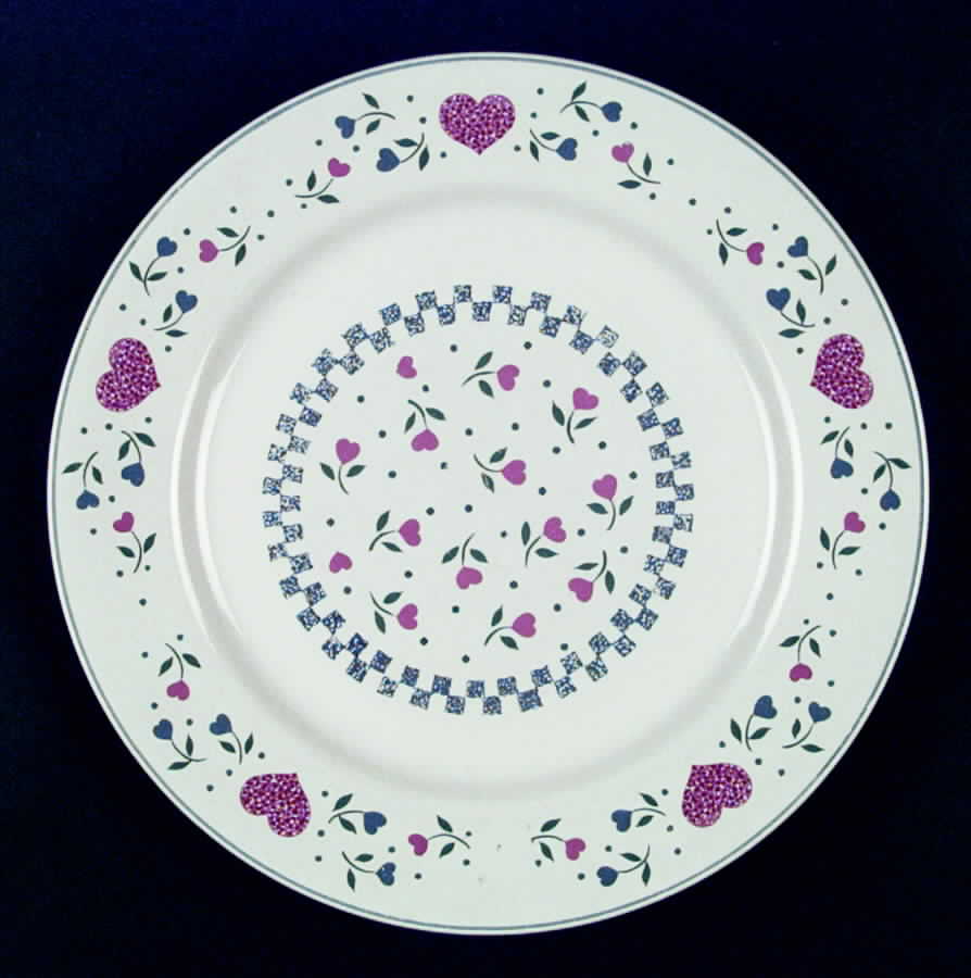 Americana Hearts Dinner Plate by Newcor-1