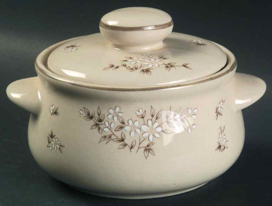 Candlelight Individual Casserole & Lid by Newcor-1