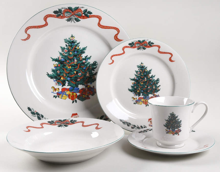 Christmas Morning 40 Piece Estate Set by Newcor-1
