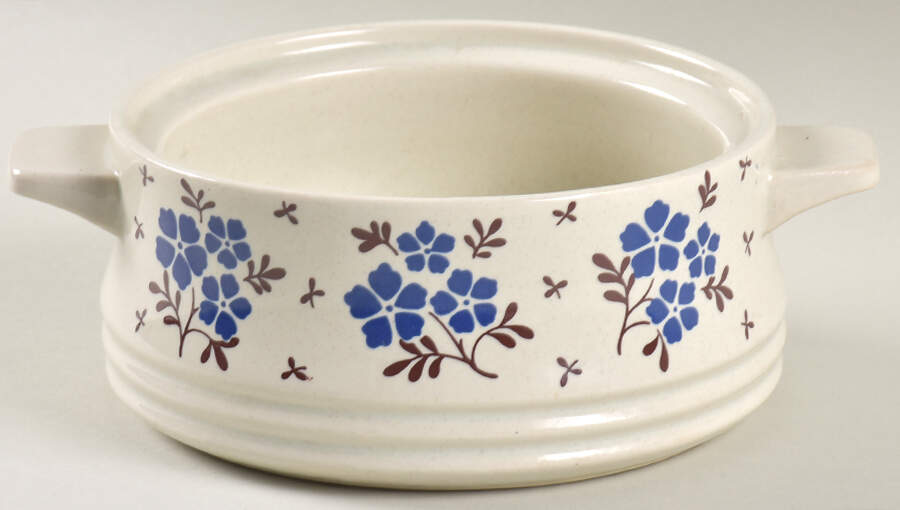 Country Field Individual Casserole No Lid by Newcor-1