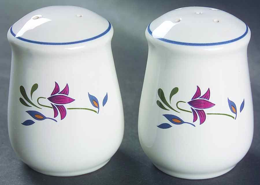 Copenhagen Salt & Pepper Set by Newcor-1