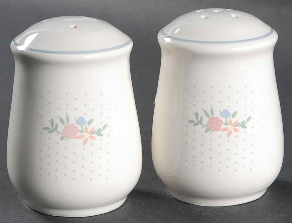 Corsage Salt & Pepper Set by Newcor-1