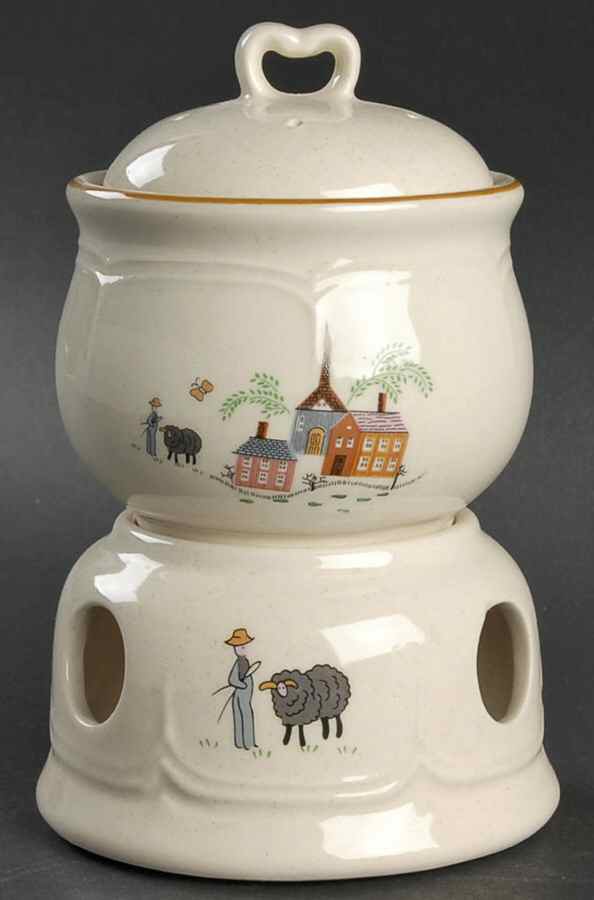 Heirloom Potpourri & Lid with Stand by Newcor-1