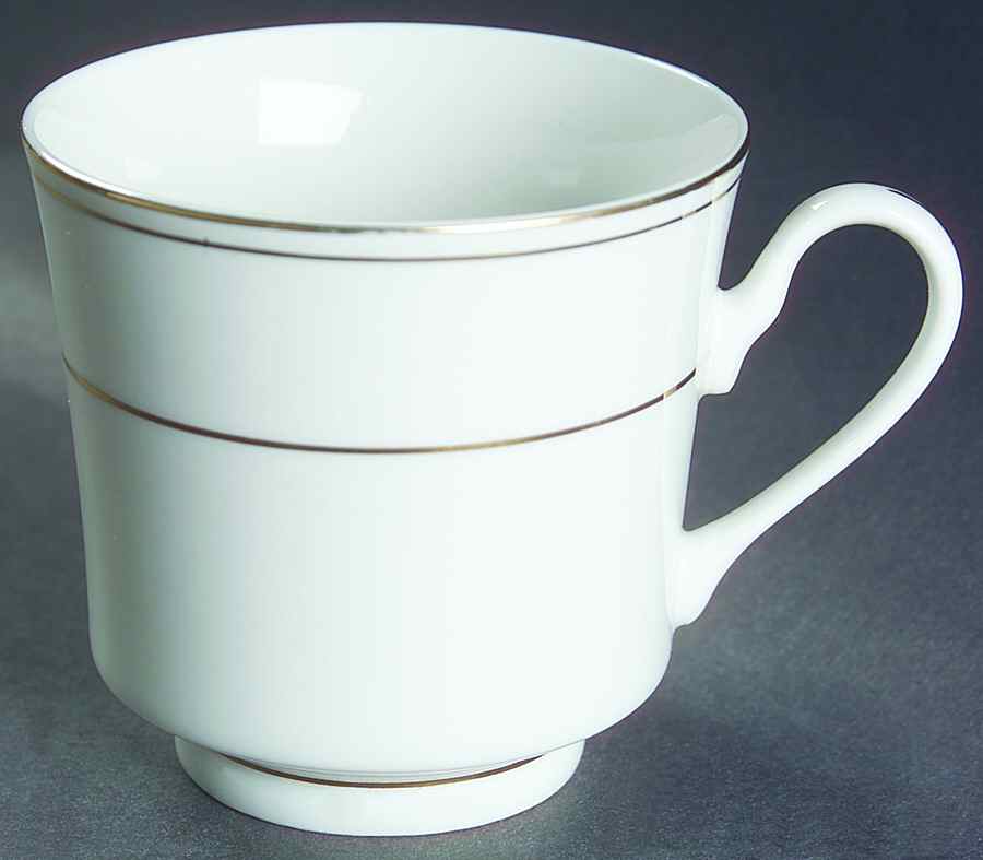 Majesty Footed Cup by Newcor-1