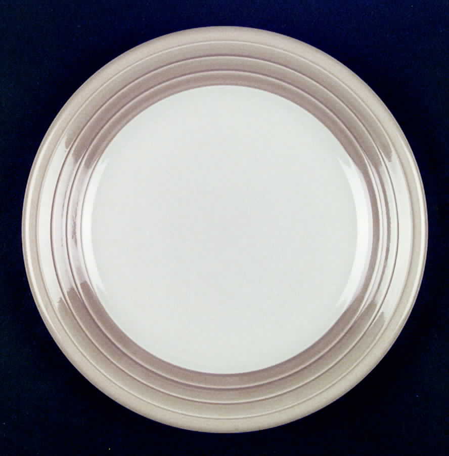 Sculpture Dinner Plate by Newcor-1