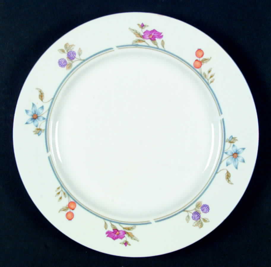 Villa Alba Dinner Plate by Newcor-1