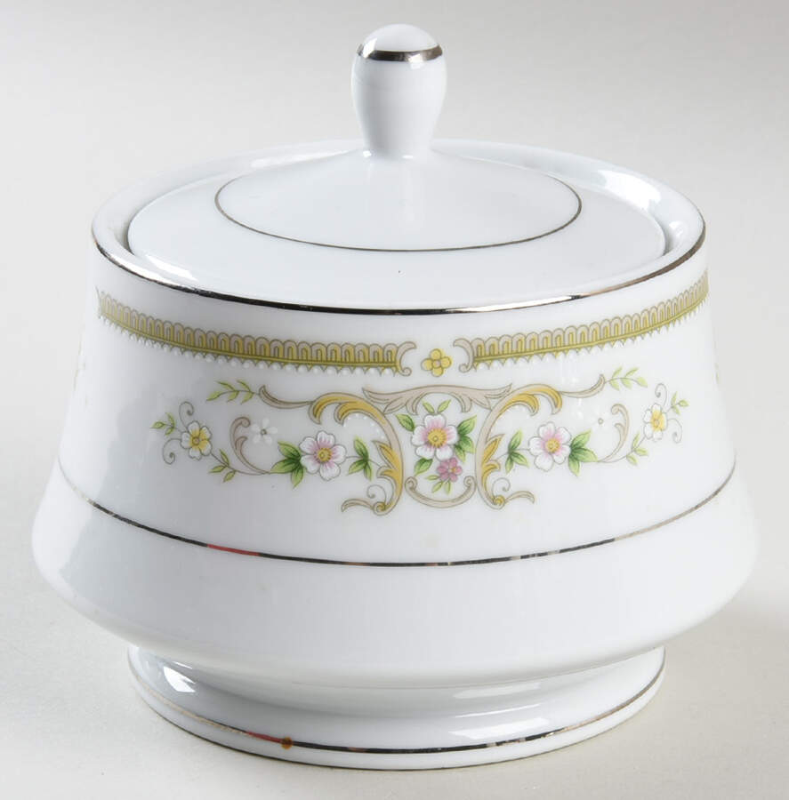 Dressy Sugar Bowl & Lid by Nichinan-1