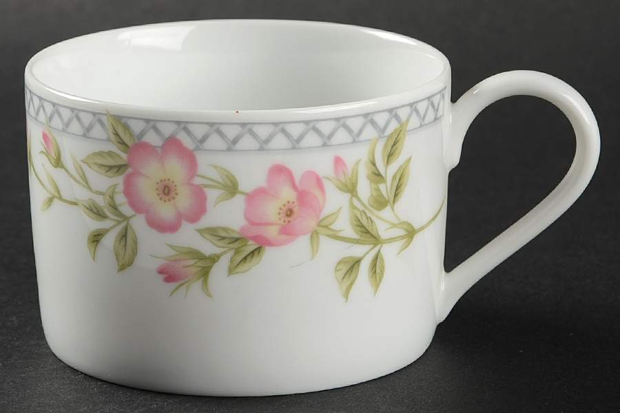 Arbor Roses Flat Cup by Nikko-1