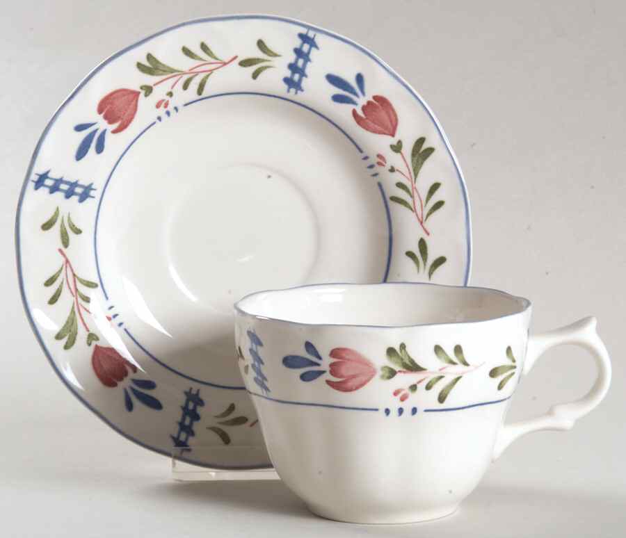 Avondale Flat Cup & Saucer Set by Nikko-1