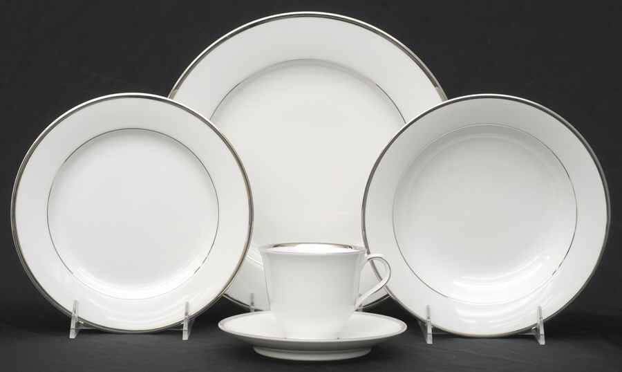 Band of Platinum 5 Piece Place Setting by Nikko-1