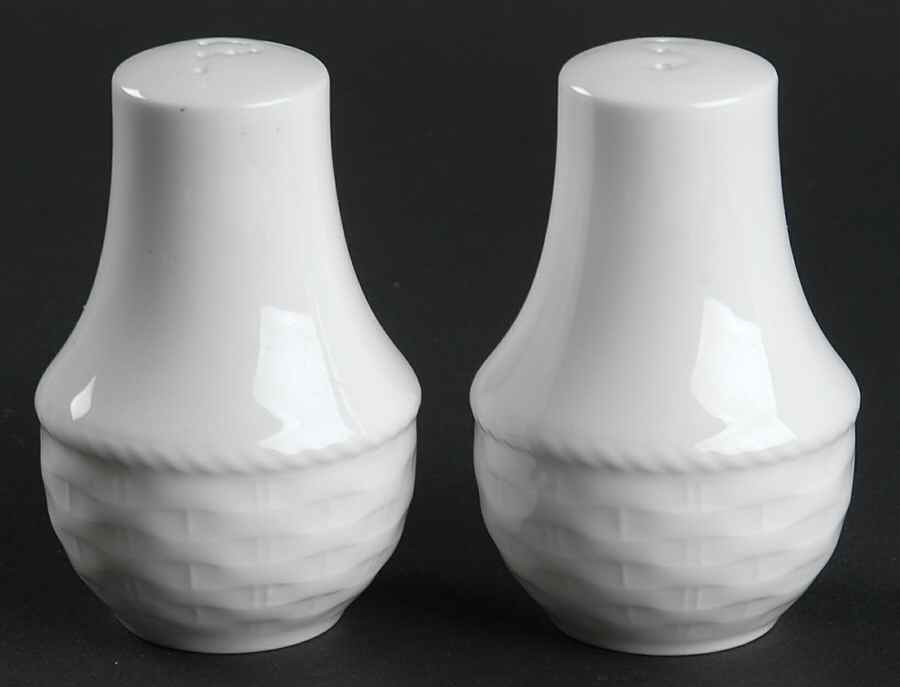 Basketry Salt & Pepper Set by Nikko-1