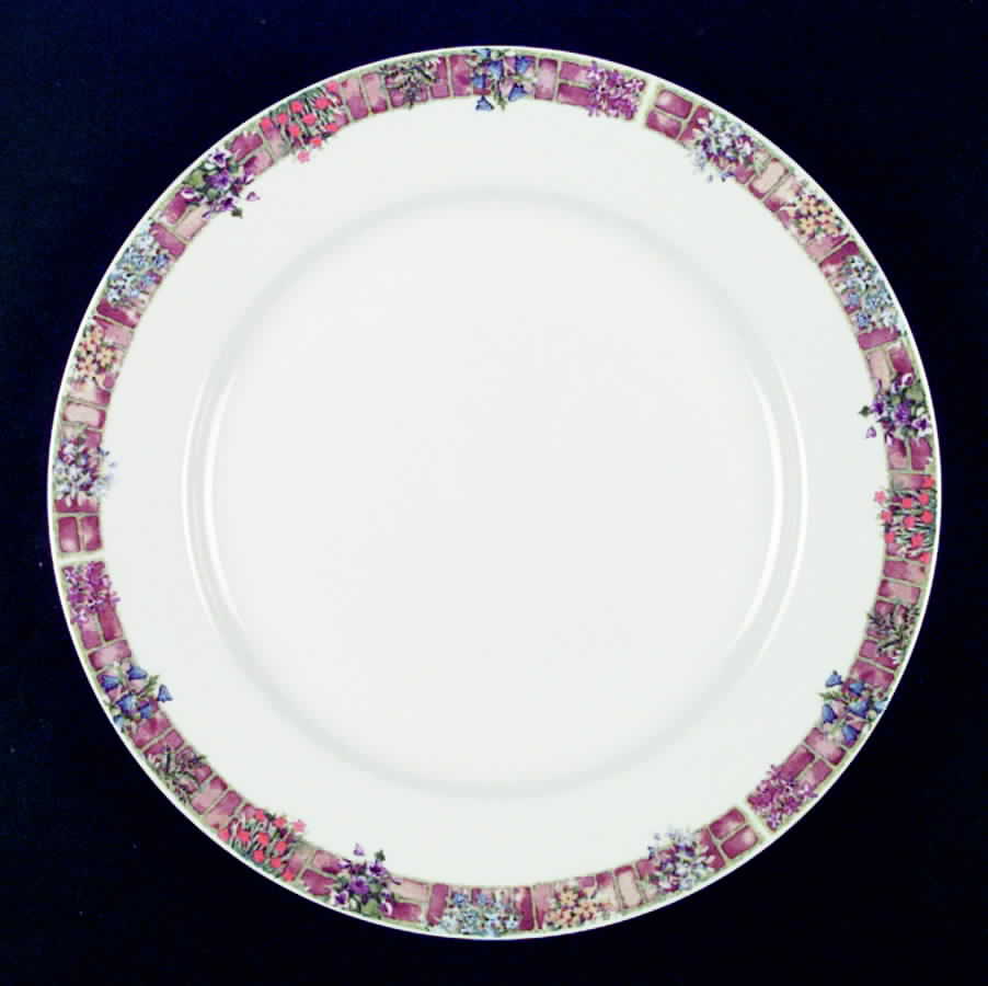 Beacon Hill Dinner Plate by Nikko-1