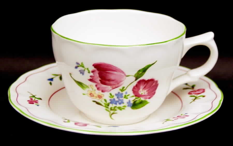 Biarritz Flat Cup & Saucer Set by Nikko-1