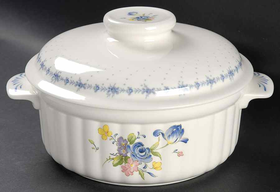 Blue Peony 2.5 Qt Round Covered Casserole by Nikko-1