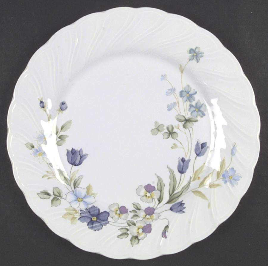 Blue Tulip Dinner Plate by Nikko-1