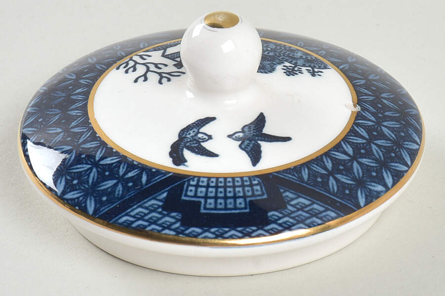 Blue Willow Lid for Mini Teapot by Nikko-1