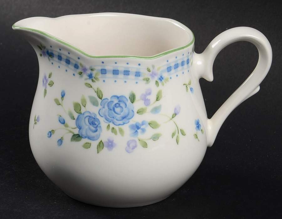 Bonnie Blue Creamer by Nikko-1
