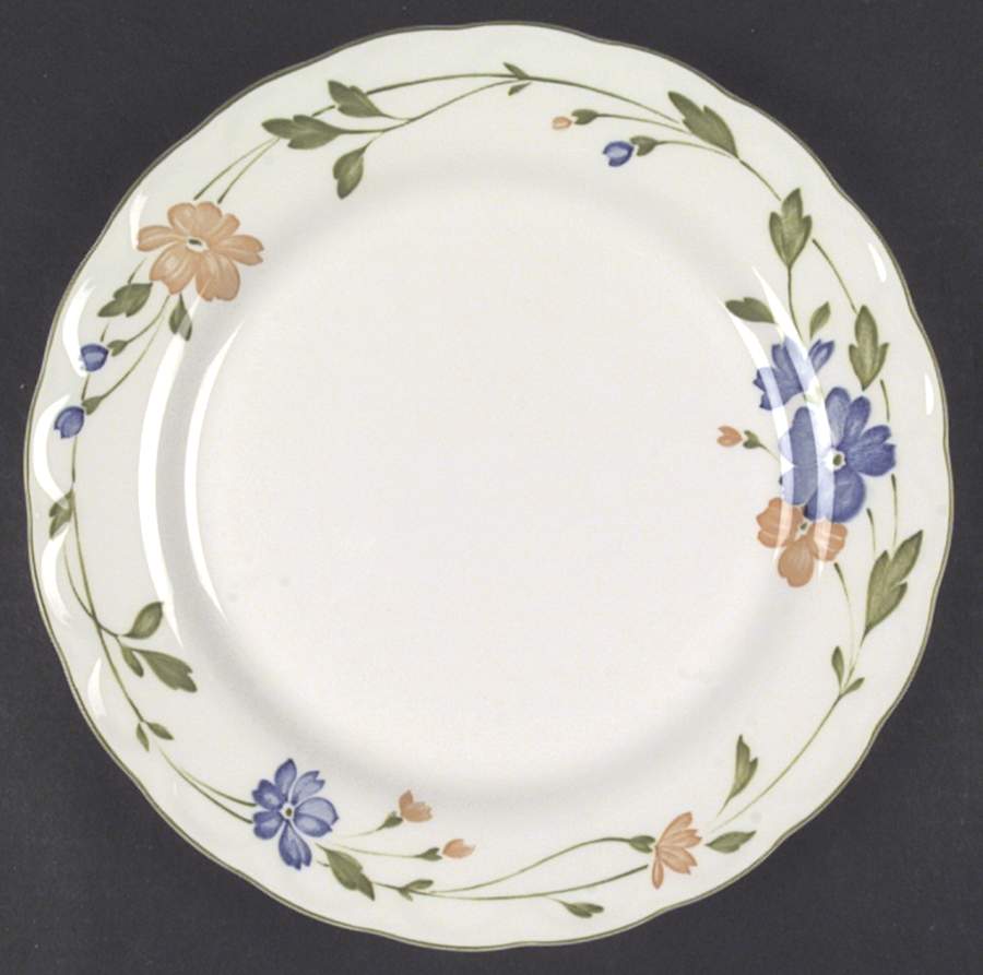 Bordeaux Dinner Plate by Nikko-1