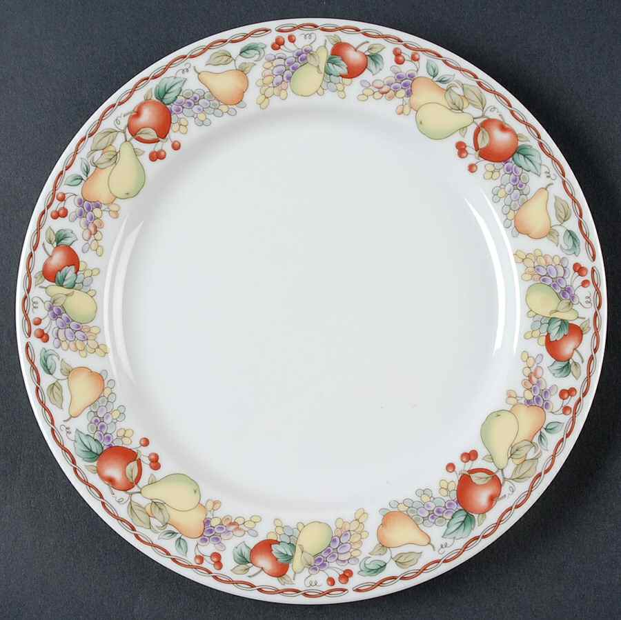 Bountiful Salad Plate by Nikko-1