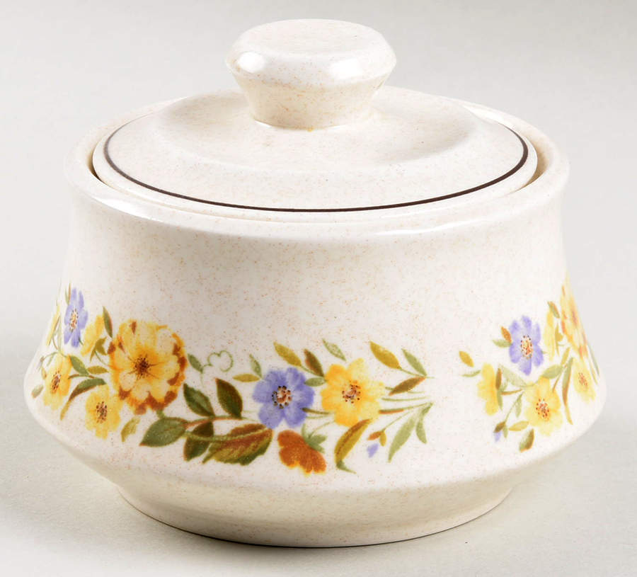Buttercup Sugar Bowl & Lid by Nikko-1