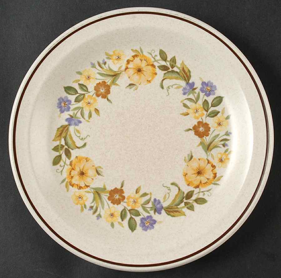 Buttercup Salad Plate by Nikko-1