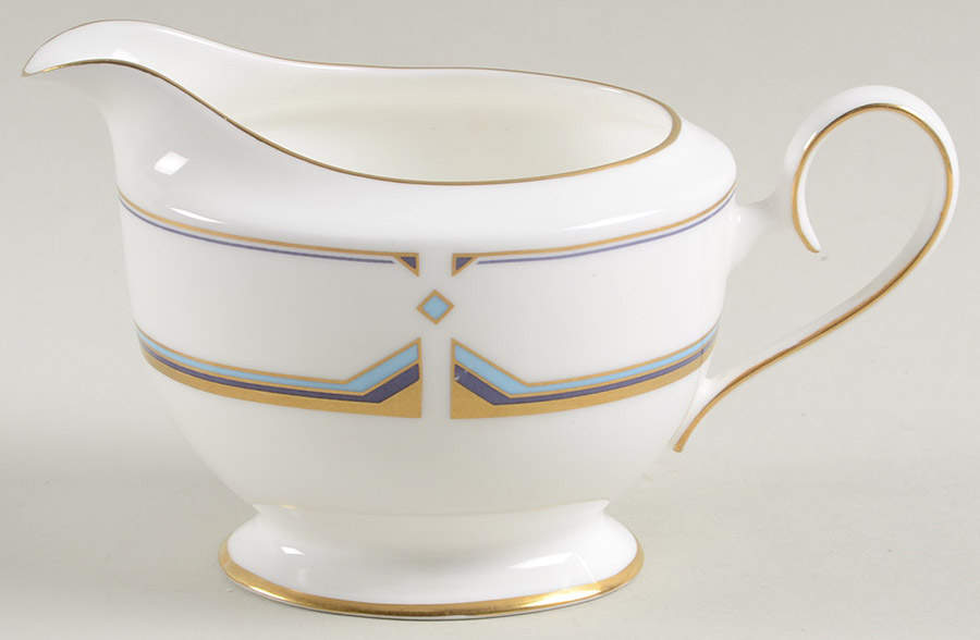 Cabochon Creamer by Nikko-1