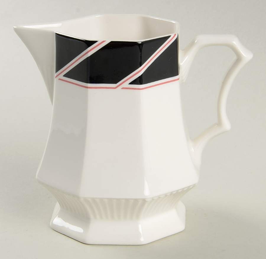Cabaret Creamer by Nikko-1