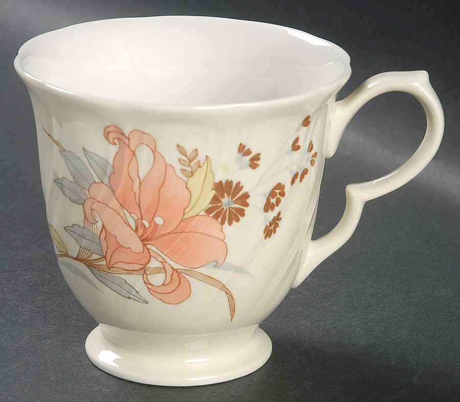 Calypso Footed Cup by Nikko-1