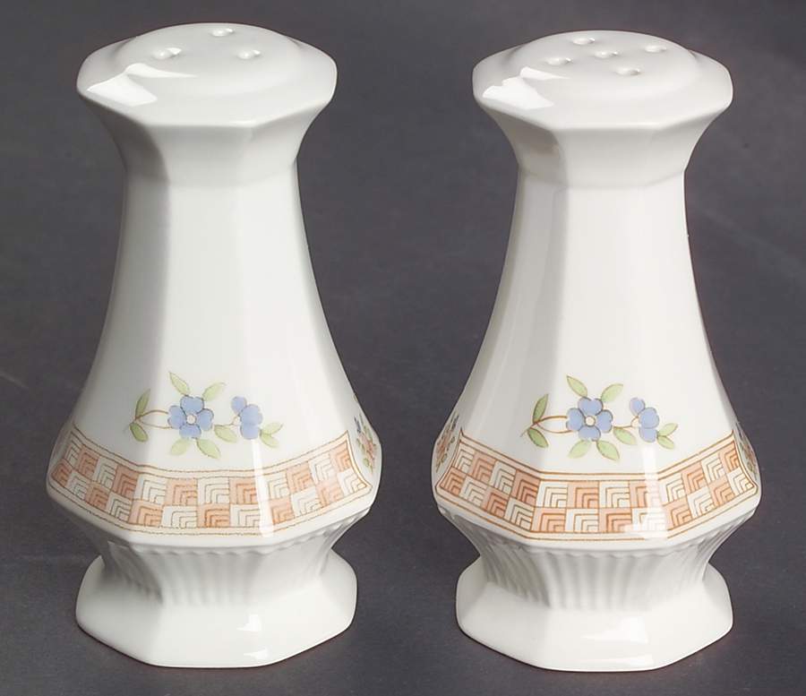 Cameo Rose Salt & Pepper Set by Nikko-1