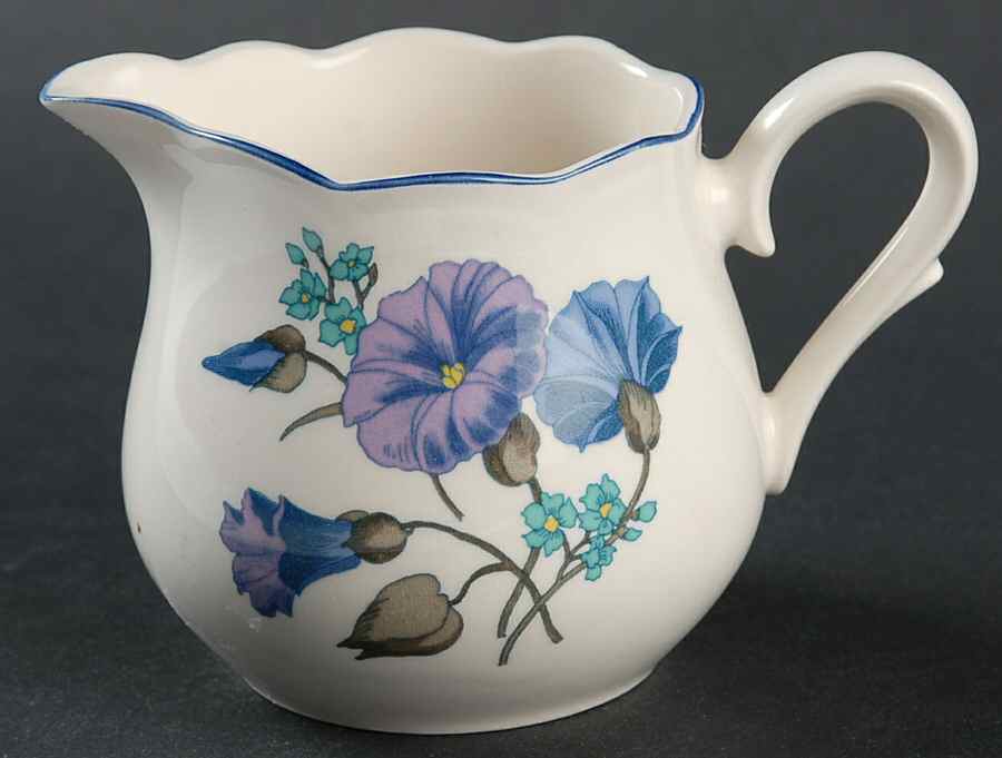 Cheshire Creamer by Nikko-1