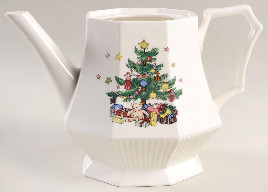 Christmastime Teapot No Lid by Nikko-1