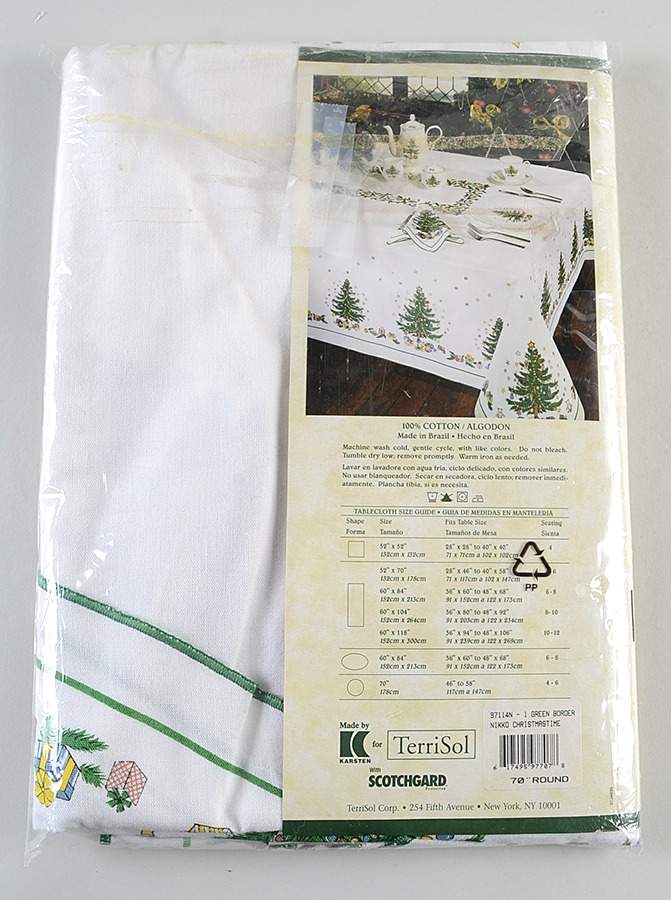 Christmastime 70" Round Tablecloth by Nikko-1